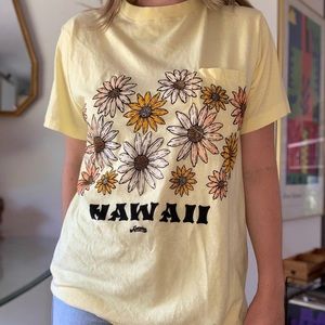 Vintage 70’s/80’s Hawaii flower pocket tee